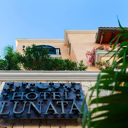 Hotel Lunata - 5Th Avenue (Adults Only)-3